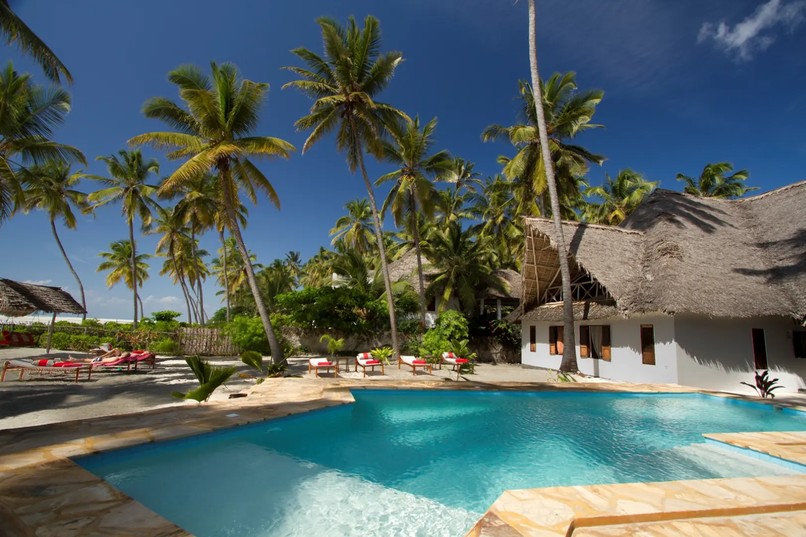 raha lodge zanzibar